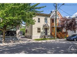 29 COMMANDA Way  Ottawa, ON K1M 1G1