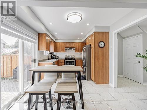 5 Gill Crescent, Ajax, ON - Indoor Photo Showing Kitchen