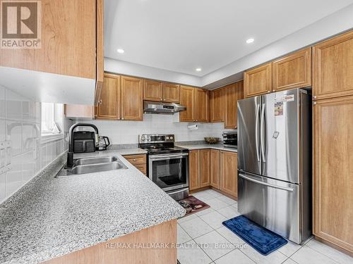 5 Gill Crescent, Ajax, ON - Indoor Photo Showing Kitchen With Stainless Steel Kitchen With Double Sink