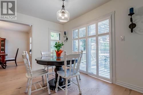 7 Nursery Lane, Pelham, ON - Indoor Photo Showing Dining Room