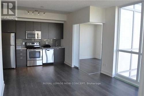 2207 - 88 Sheppard Avenue E, Toronto, ON - Indoor Photo Showing Kitchen With Stainless Steel Kitchen