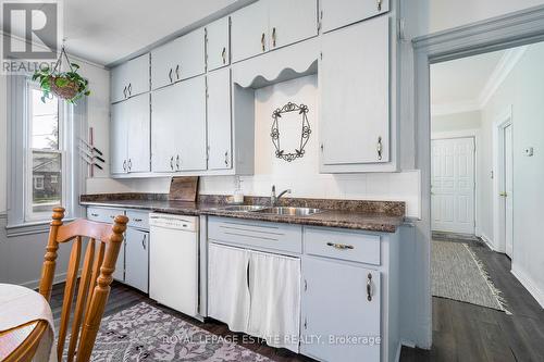 140 Mill Street, Oshawa, ON - Indoor Photo Showing Kitchen