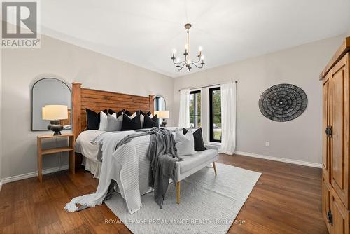 10423 Community Centre Road, Hamilton Township (Baltimore), ON - Indoor Photo Showing Bedroom