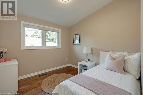 2nd Bedroom - 380 Duncombe Drive, Burlington, ON 