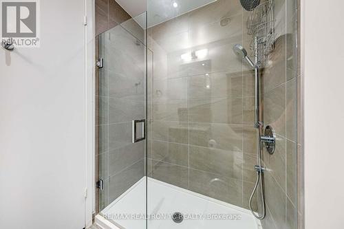 1106 - 5 Buttermill Avenue, Vaughan, ON - Indoor Photo Showing Bathroom