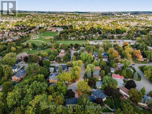 136 Golf Club Court, Richmond Hill, ON - Outdoor With View