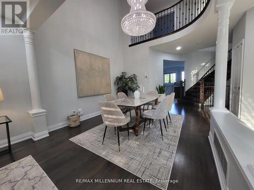 239 Vellore Woods Boulevard, Vaughan, ON - Indoor Photo Showing Dining Room