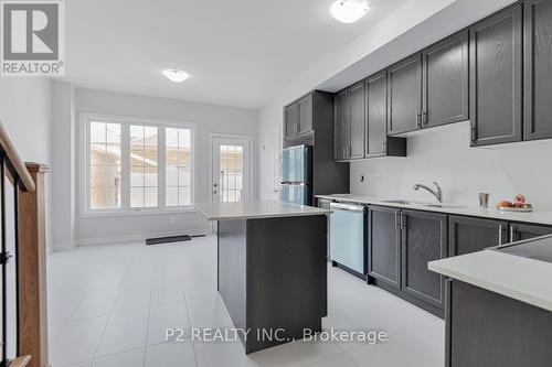 2064 Donald Cousens Parkway, Markham, ON - Indoor Photo Showing Kitchen With Upgraded Kitchen