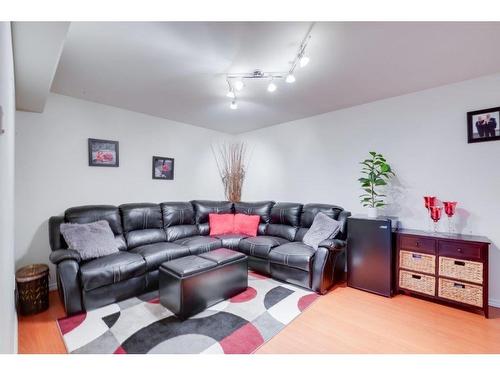 Salle familiale - 121 Rue Des Pins-Blancs, Gatineau (Masson-Angers), QC - Indoor Photo Showing Living Room