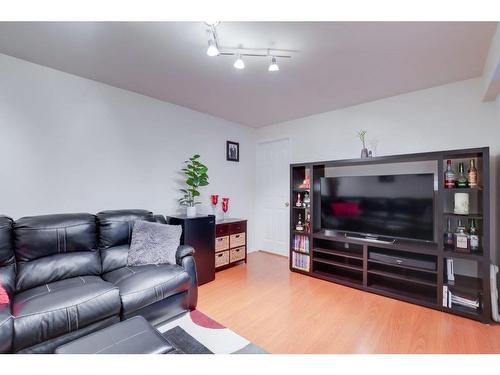 Salle familiale - 121 Rue Des Pins-Blancs, Gatineau (Masson-Angers), QC - Indoor Photo Showing Living Room