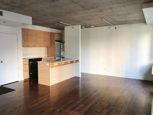 Salle Ã  manger - 528-1414 Rue Chomedey, Montréal (Ville-Marie), QC - Indoor Photo Showing Kitchen