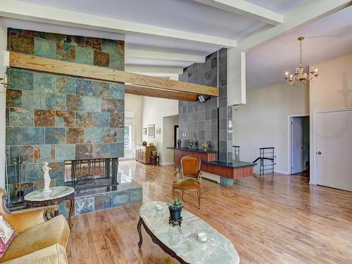 Autre - 442 Av. Woodlea, Mont-Royal, QC - Indoor Photo Showing Living Room With Fireplace