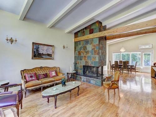 Autre - 442 Av. Woodlea, Mont-Royal, QC - Indoor Photo Showing Living Room With Fireplace