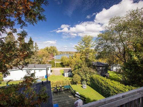 Vue sur l'eau - 11 Rue Beach Hill, Lac-Brome, QC - Outdoor With View