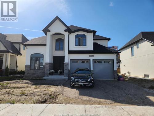 1619 Virtue Lane, Windsor, ON - Outdoor With Facade