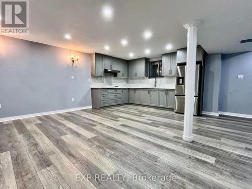 Bsmt - 11 Bassett Crescent, Brampton, ON - Indoor Photo Showing Kitchen