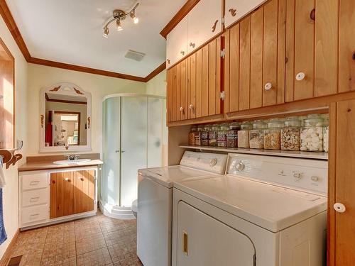 Salle de bains - 53 Rue Du Chardonneret, Magog, QC - Indoor Photo Showing Laundry Room