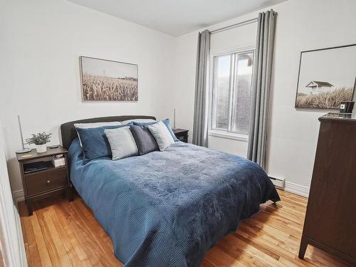 Bedroom - 2850 Av. Laurier E., Montréal (Rosemont/La Petite-Patrie), QC 