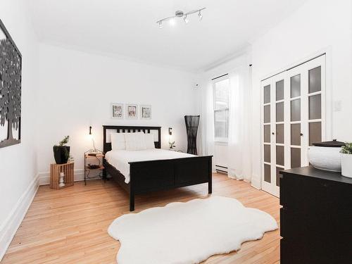 Master bedroom - 2285  - 2287 Av. De Melrose, Montréal (Côte-Des-Neiges/Notre-Dame-De-Grâce), QC 