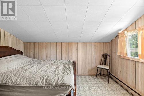 7403 Sanderson Road, Lambton Shores (Port Franks), ON - Indoor Photo Showing Bedroom