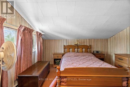 7403 Sanderson Road, Lambton Shores (Port Franks), ON - Indoor Photo Showing Bedroom