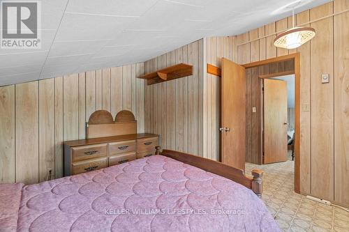 7403 Sanderson Road, Lambton Shores (Port Franks), ON - Indoor Photo Showing Bedroom