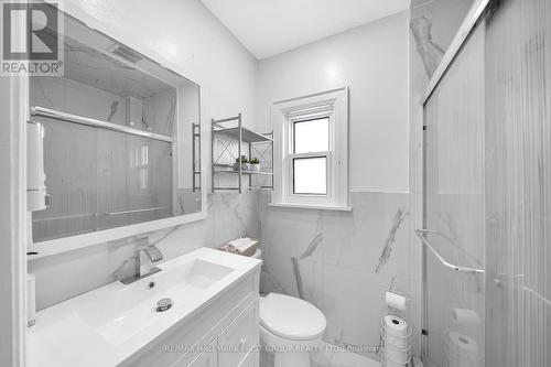 241 Eulalie Avenue S, Oshawa, ON - Indoor Photo Showing Bathroom