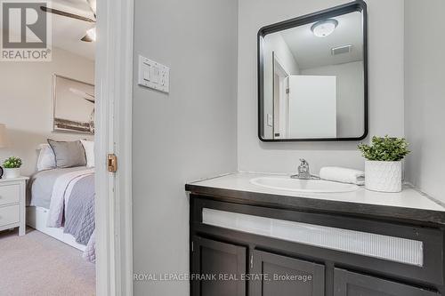 4825 Concession 3 Road, Clarington, ON - Indoor Photo Showing Bathroom