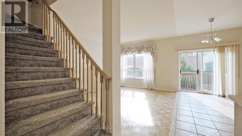 10 Fairlawn Avenue, Markham, ON - Indoor Photo Showing Other Room