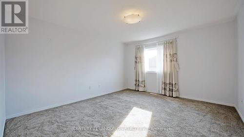 10 Fairlawn Avenue, Markham, ON - Indoor Photo Showing Other Room