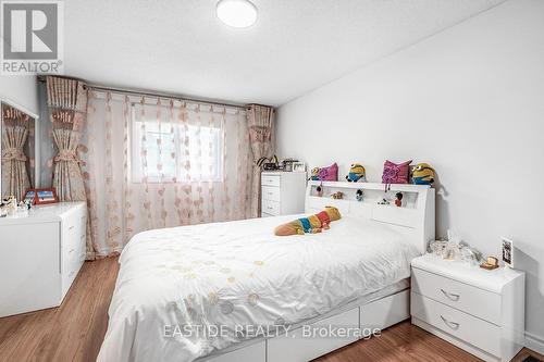 86 Oldhill Street W, Richmond Hill, ON - Indoor Photo Showing Bedroom