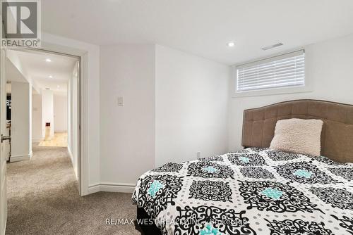 308 Donlin Avenue, Newmarket, ON - Indoor Photo Showing Bedroom