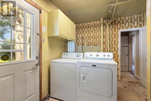 2027 Churchill Avenue, Burlington, ON - Indoor Photo Showing Laundry Room