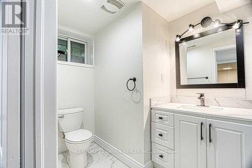 164 Gardiner Drive, Hamilton, ON - Indoor Photo Showing Bathroom