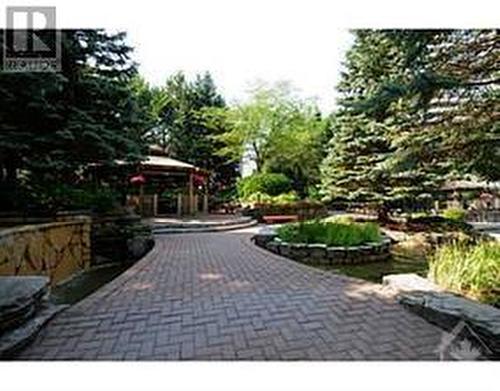 1480 Riverside Drive Unit#505, Ottawa, ON - Outdoor