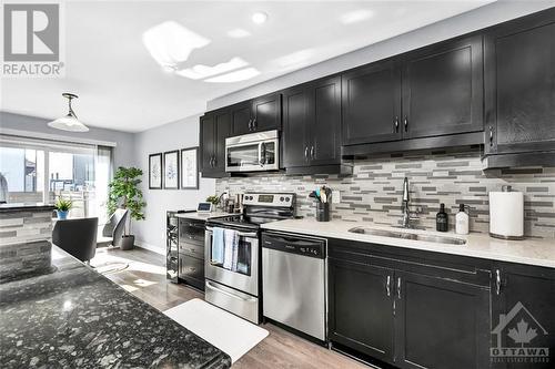 149 Mandalay Street, Ottawa, ON - Indoor Photo Showing Kitchen With Stainless Steel Kitchen With Upgraded Kitchen