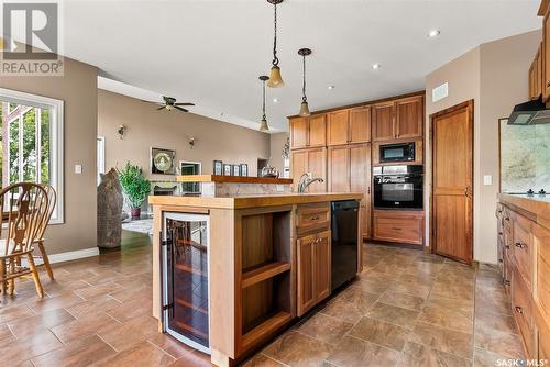 1 Emerald Creek Road, White City, SK - Indoor Photo Showing Kitchen