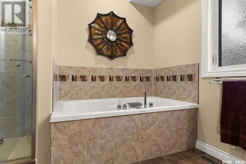 1 Emerald Creek Road, White City, SK - Indoor Photo Showing Bathroom