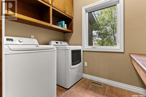 1 Emerald Creek Road, White City, SK - Indoor Photo Showing Laundry Room