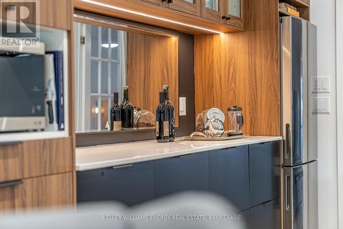 214 Wellington Main St Street, Prince Edward County (Wellington), ON - Indoor Photo Showing Kitchen