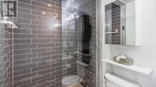 308 - 55 Speers Road, Oakville, ON - Indoor