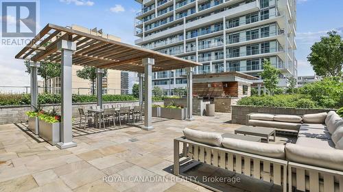 308 - 55 Speers Road, Oakville, ON - Outdoor