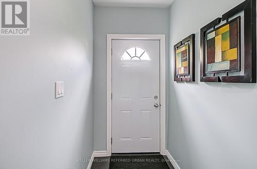 242 Oshawa Boulevard S, Oshawa, ON - Indoor Photo Showing Other Room