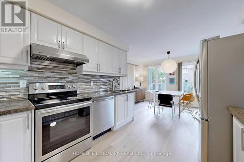 64 Alderbury Drive, Markham, ON - Indoor Photo Showing Kitchen