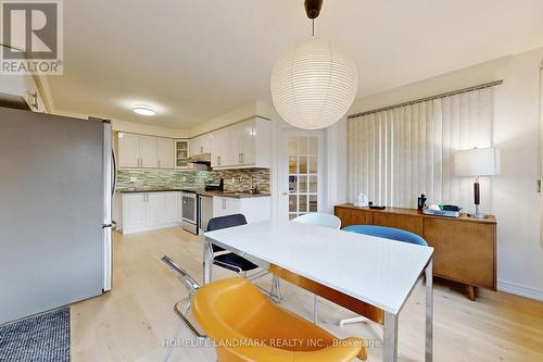 64 Alderbury Drive, Markham, ON - Indoor Photo Showing Kitchen