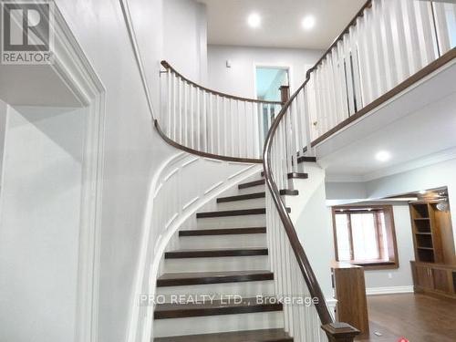 372 Salisbury Lane, Newmarket, ON - Indoor Photo Showing Other Room