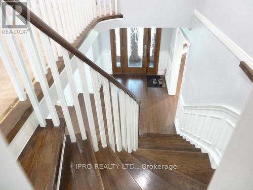 372 Salisbury Lane, Newmarket, ON - Indoor Photo Showing Other Room