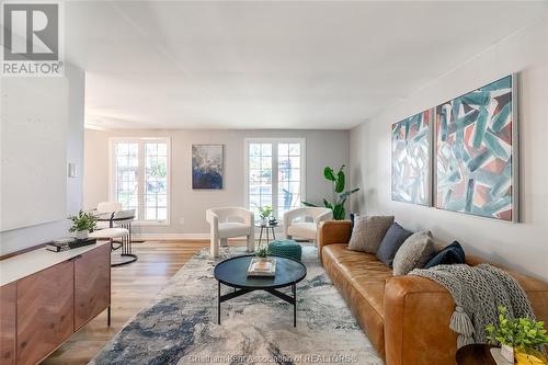 119 Copperfield Crescent, Chatham, ON - Indoor Photo Showing Living Room