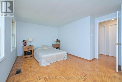 3272 Candela Drive, Mississauga, ON - Indoor Photo Showing Bedroom