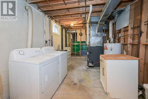 3272 Candela Drive, Mississauga, ON - Indoor Photo Showing Laundry Room